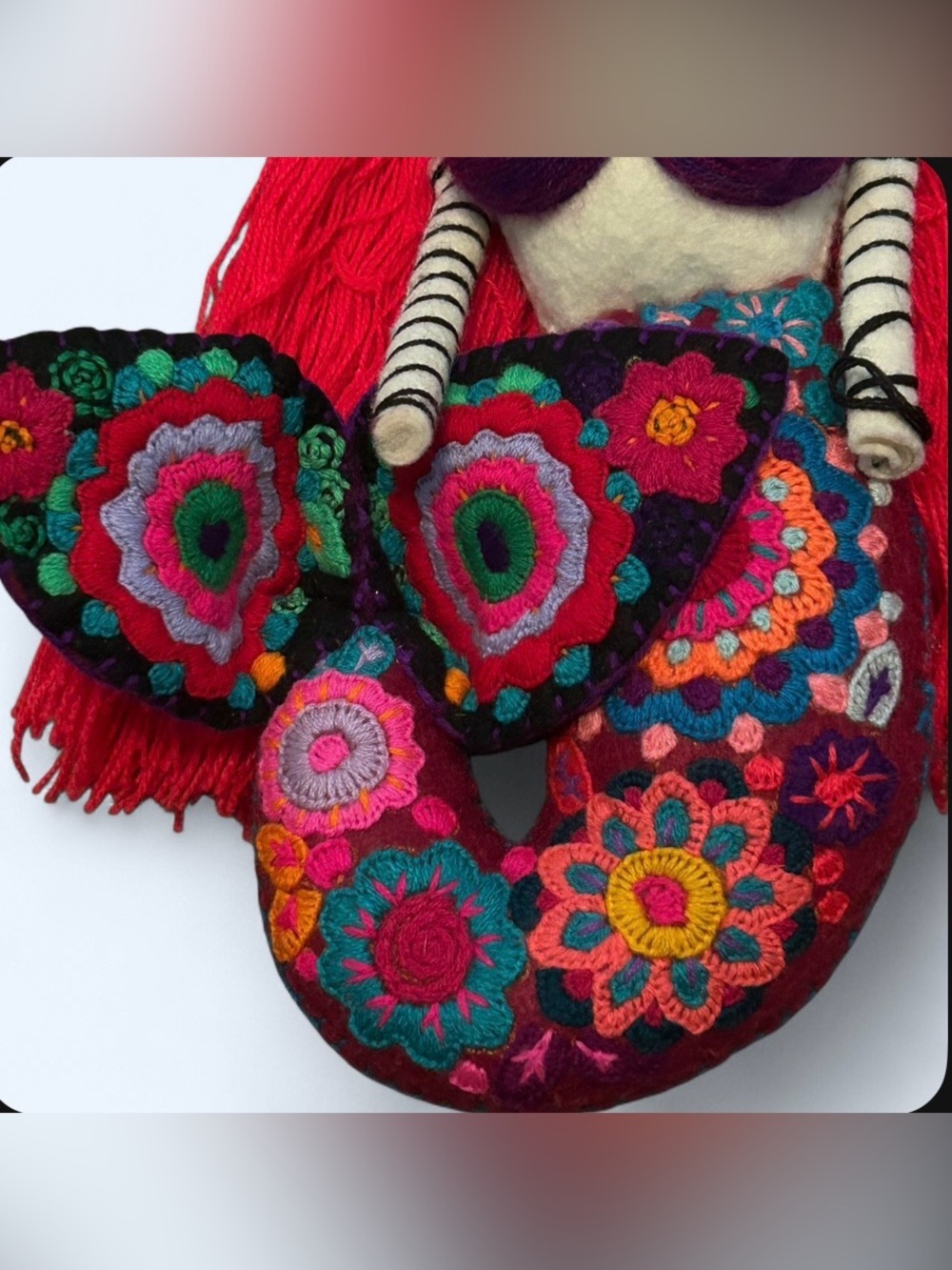 Embroidery Mermaid Handcrafted - Picture 2 of 3